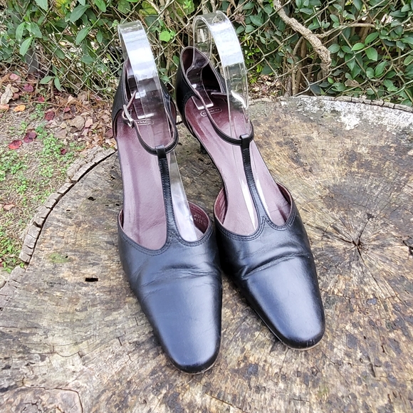 Women Vintage Leather Black Ankle Strap Sandals By Coach Size 8.5B/Women Designe - Picture 1 of 9